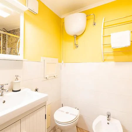 Appartement Room21 By Domusextra Naples