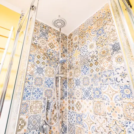 Room21 By Domusextra